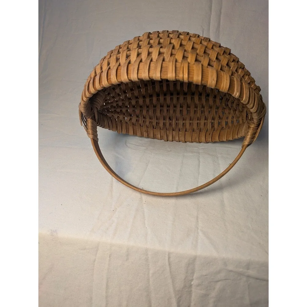Vintage Hand Woven Split Oak Buttock Basket Primitive God's Eye Handle 8.5 Inch